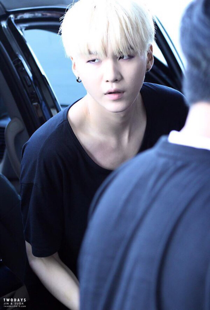 bts 防弹少年团 suga 闵玧其