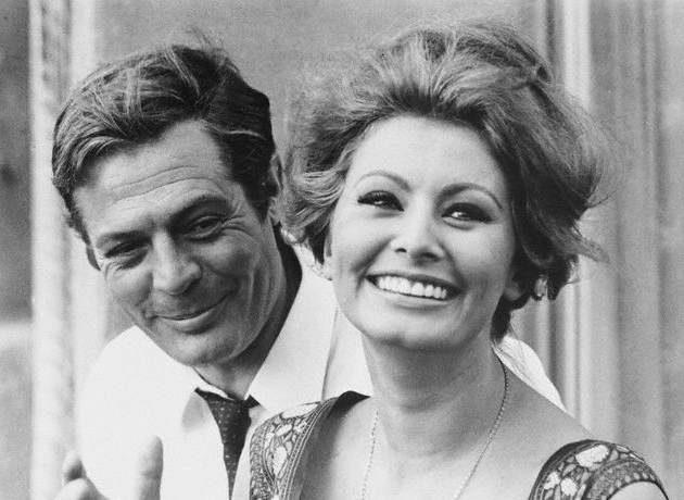 【索菲亚·罗兰(sophia loren)】,1934年9月20日]出生于意大利罗马.