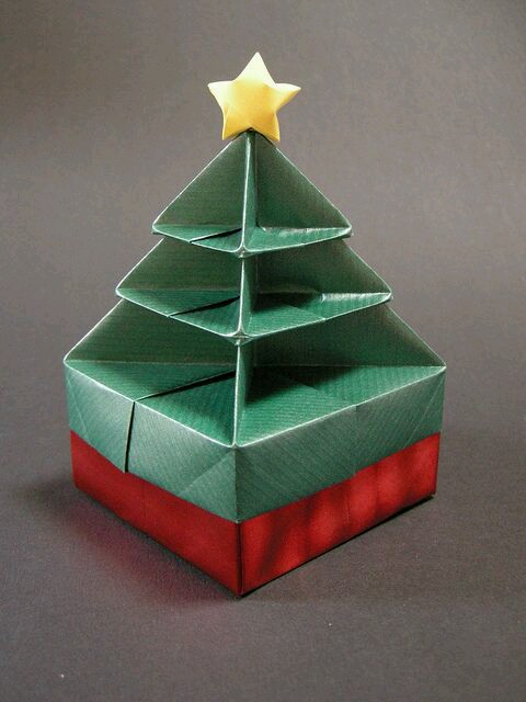 纸盒圣诞树