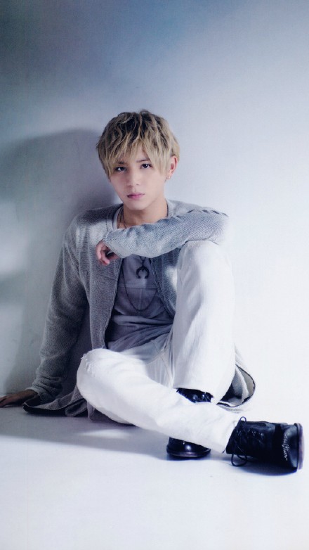 高清手机壁纸 山田凉介
