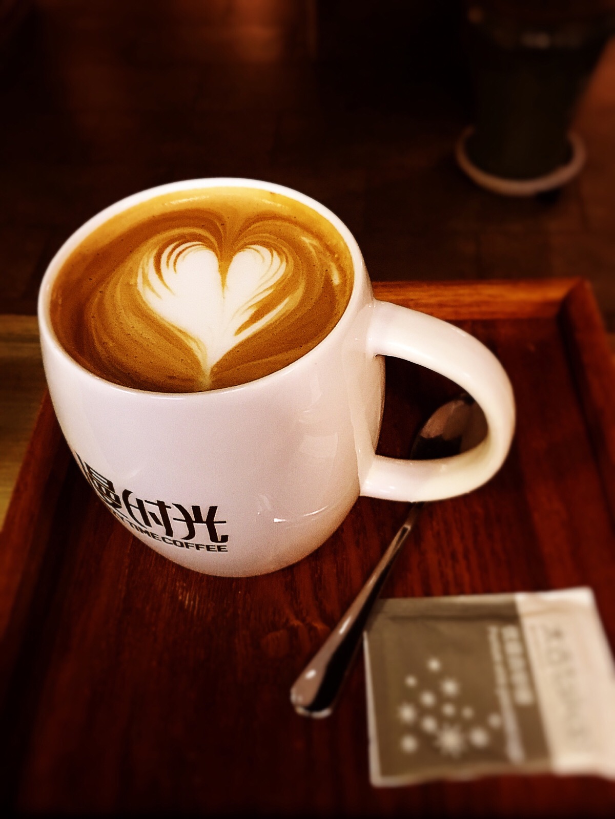 其实一杯咖啡就可以给你一天的好心情.