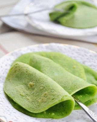 电饼铛做菠菜煎饼图片