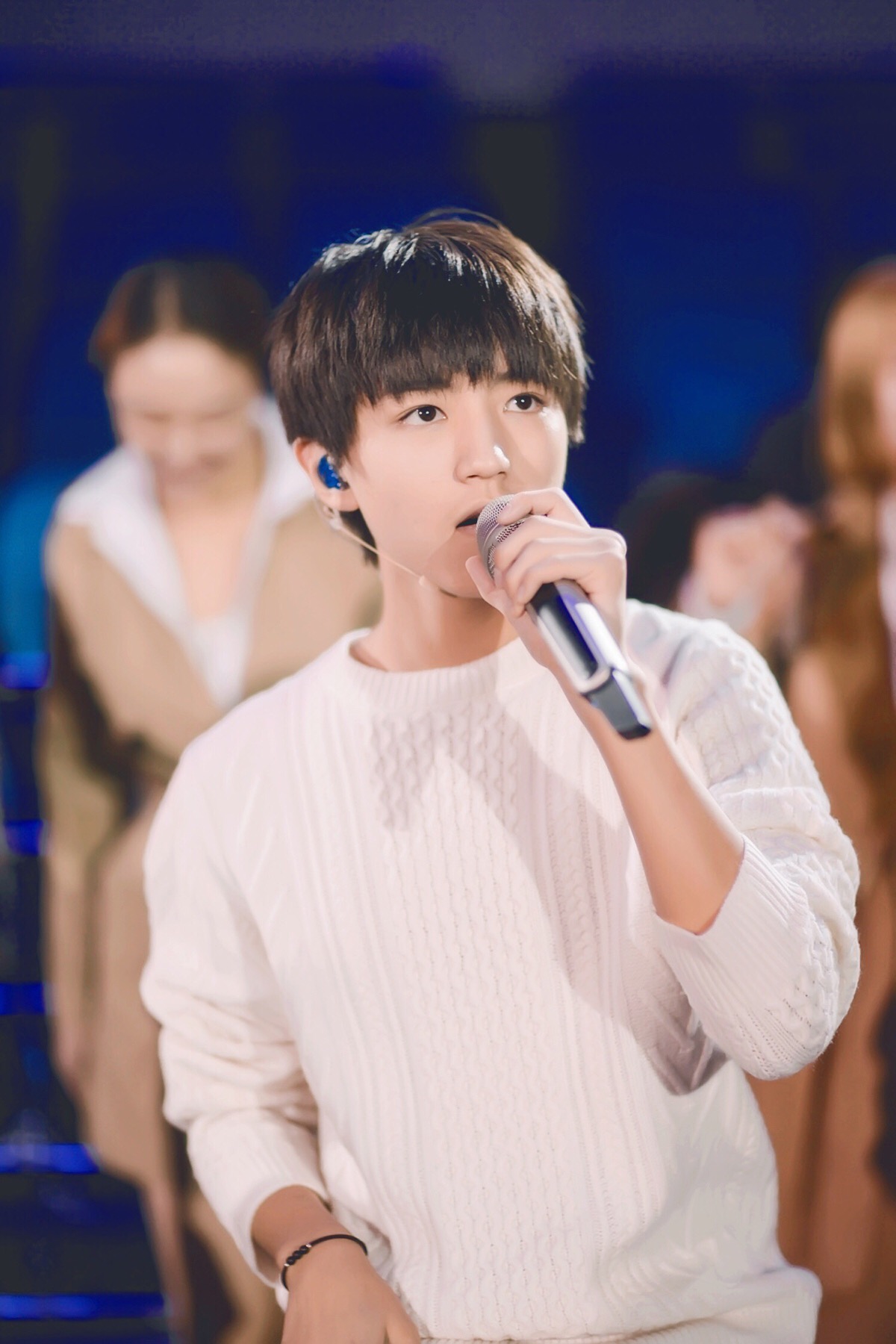 王俊凯##tfboys王俊凯#crlogo