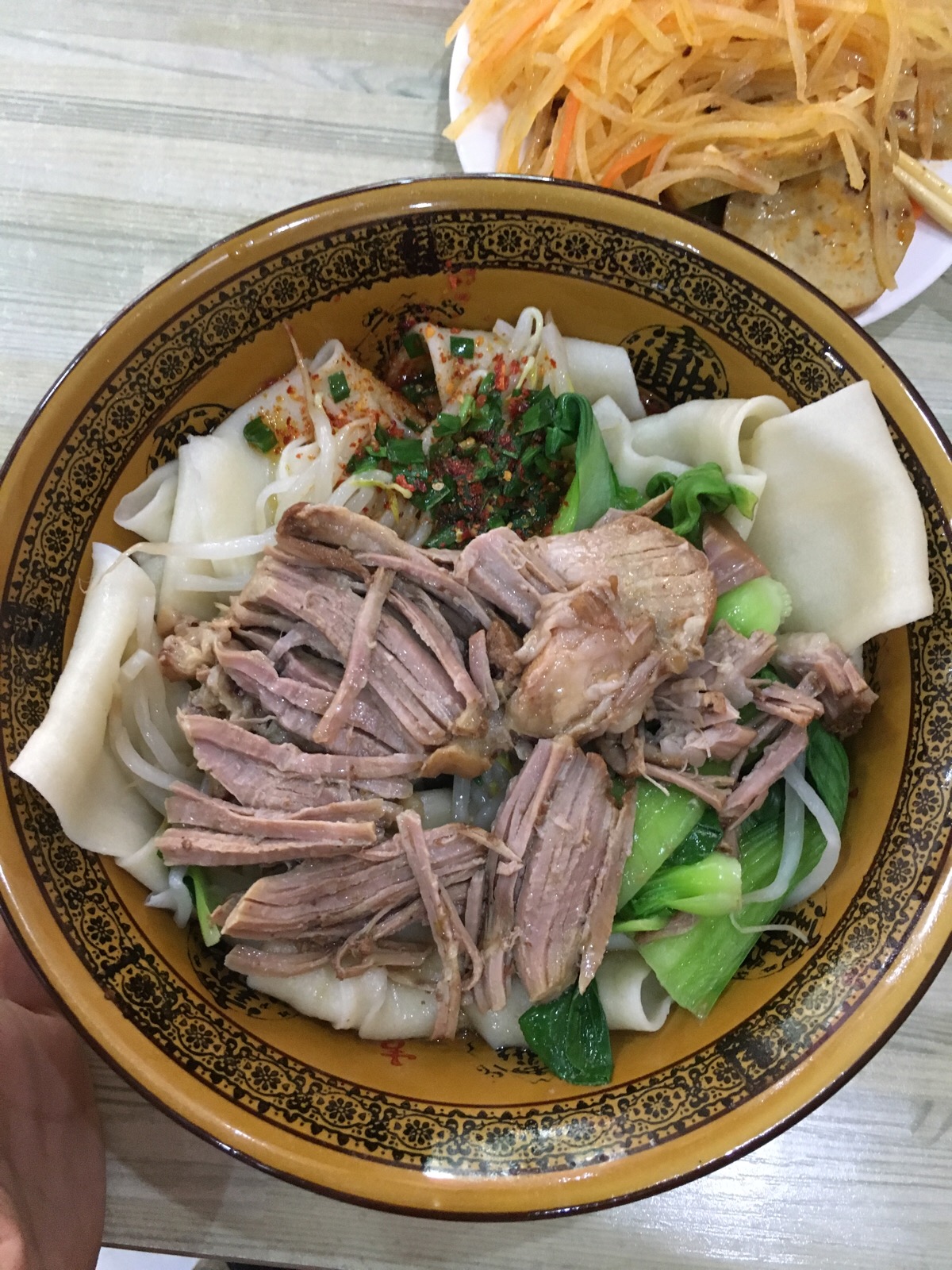 腊肉面 