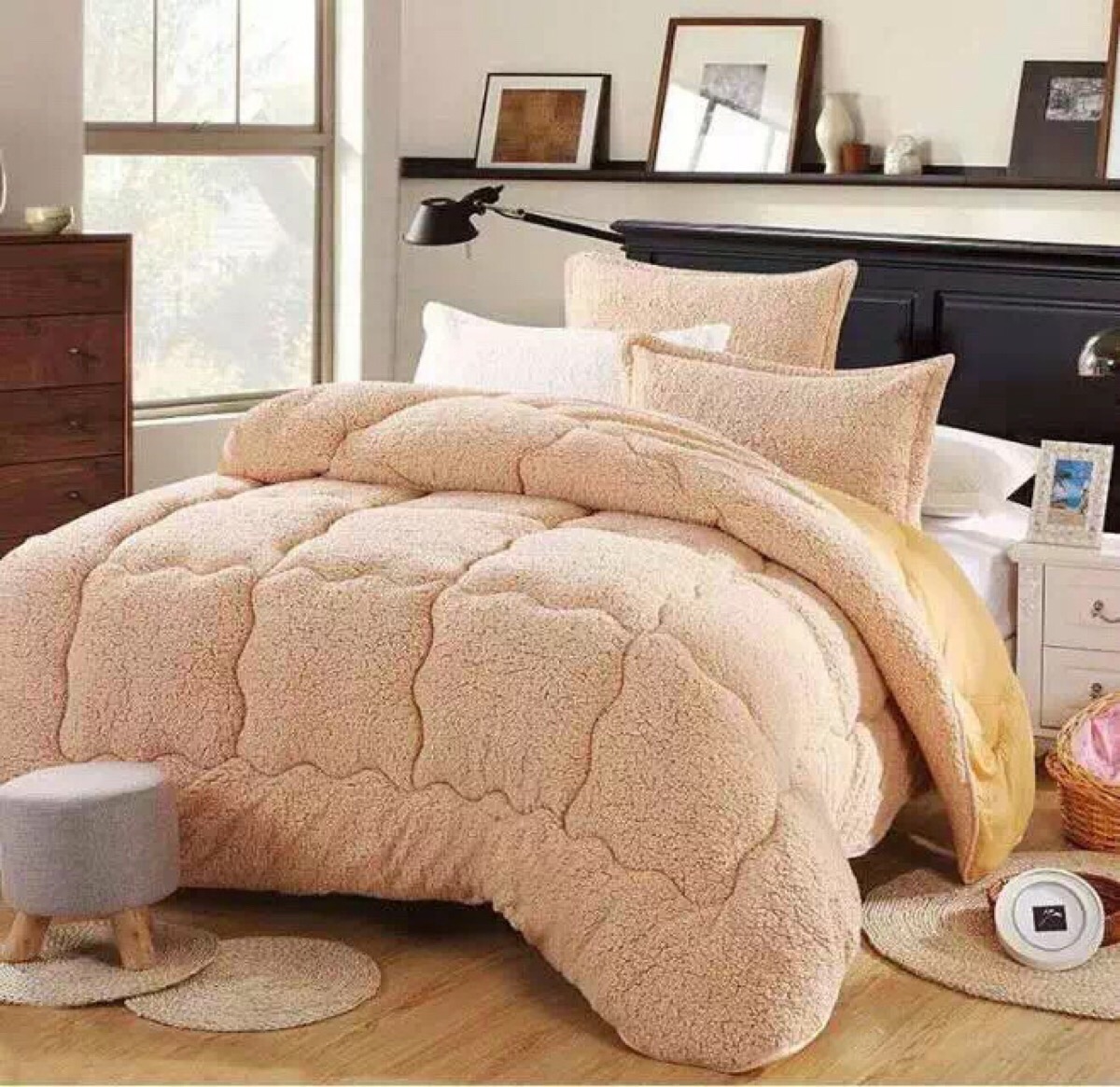 有了它不冷了.羊绒加厚冬被1.5米/5斤179元 ,1.8米/6斤199元和2.