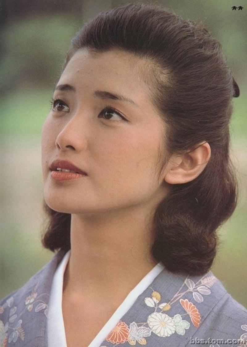 山口百惠 和服