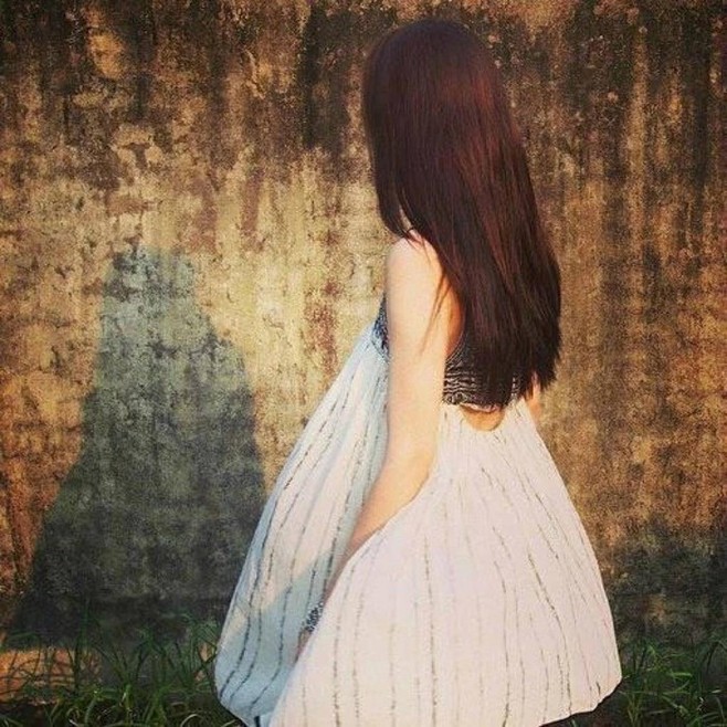 嗯哼 意境 发型 女生头像 韩国 韩头 背影 可爱 小清新 唯美 收集by