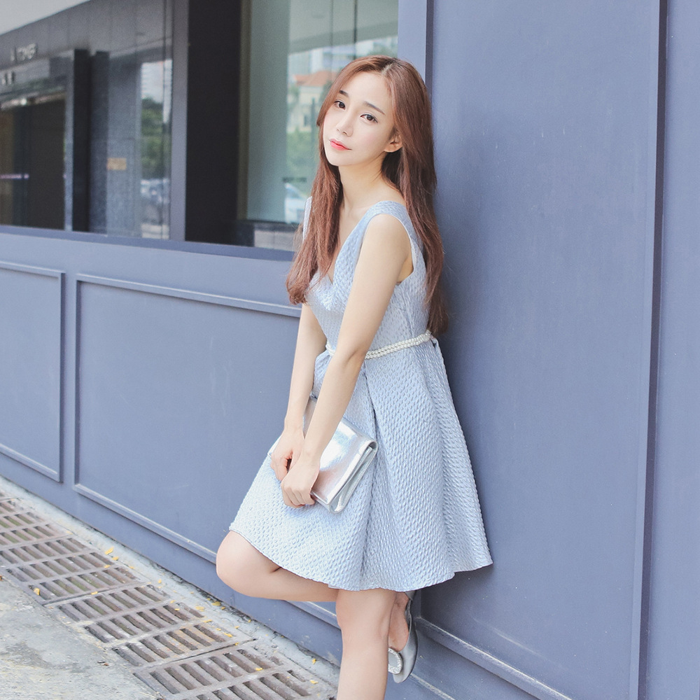 实拍包退换日韩女装甜美v领珍珠高腰大摆修…-堆糖,美好生活研究所