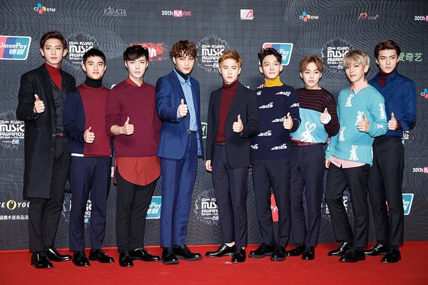 exo 2015mama合影