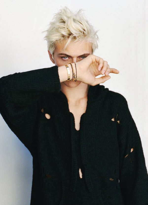 lucky blue smith