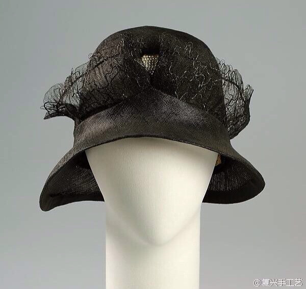 浪漫主义时期的帽子图片