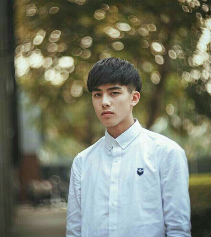 快手红人 宋威龙 男头 他是阳光 明媚而不忧伤