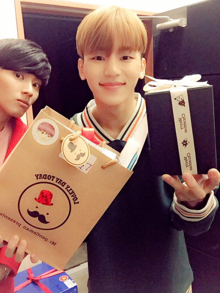 myname insoo 仁秀 姜仁秀 kang insoo