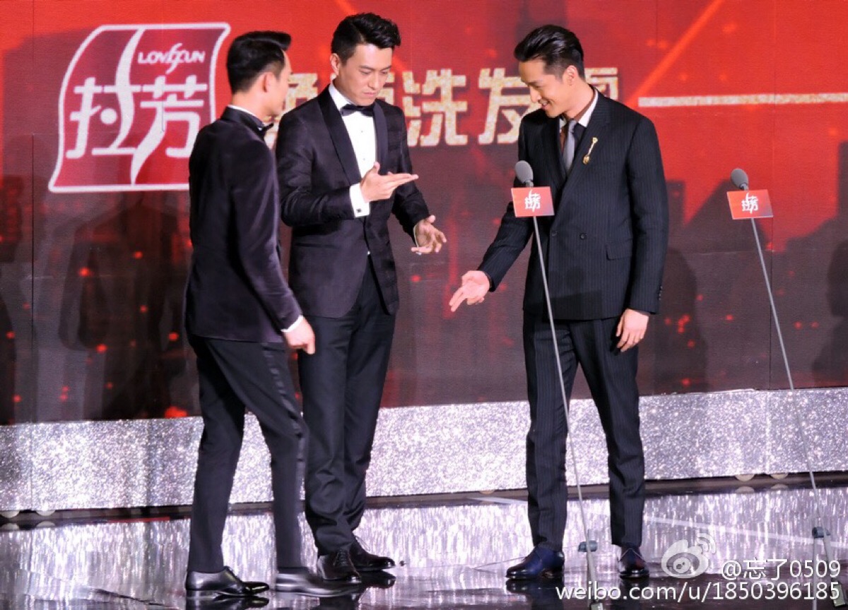 wuli明家三兄弟再聚首.