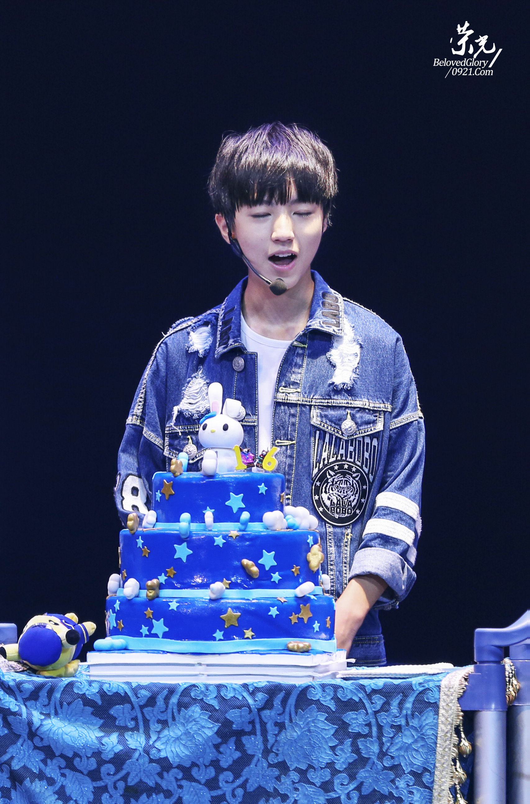王俊凯# #tfboys王俊凯# #tfboys# 150919 王俊凯生日会 cr:beloeed