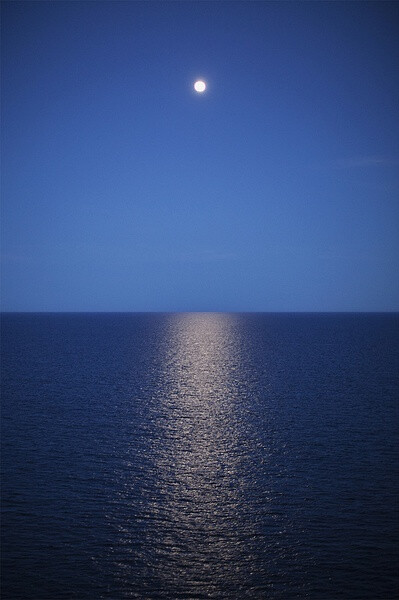 大海 天空 蓝色 壁纸 桌面 海水 海边 海浪 浪花