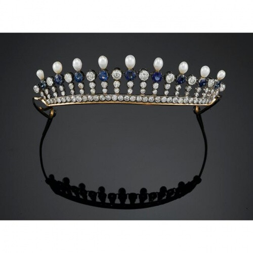 蓝宝石钻石珍珠王冠