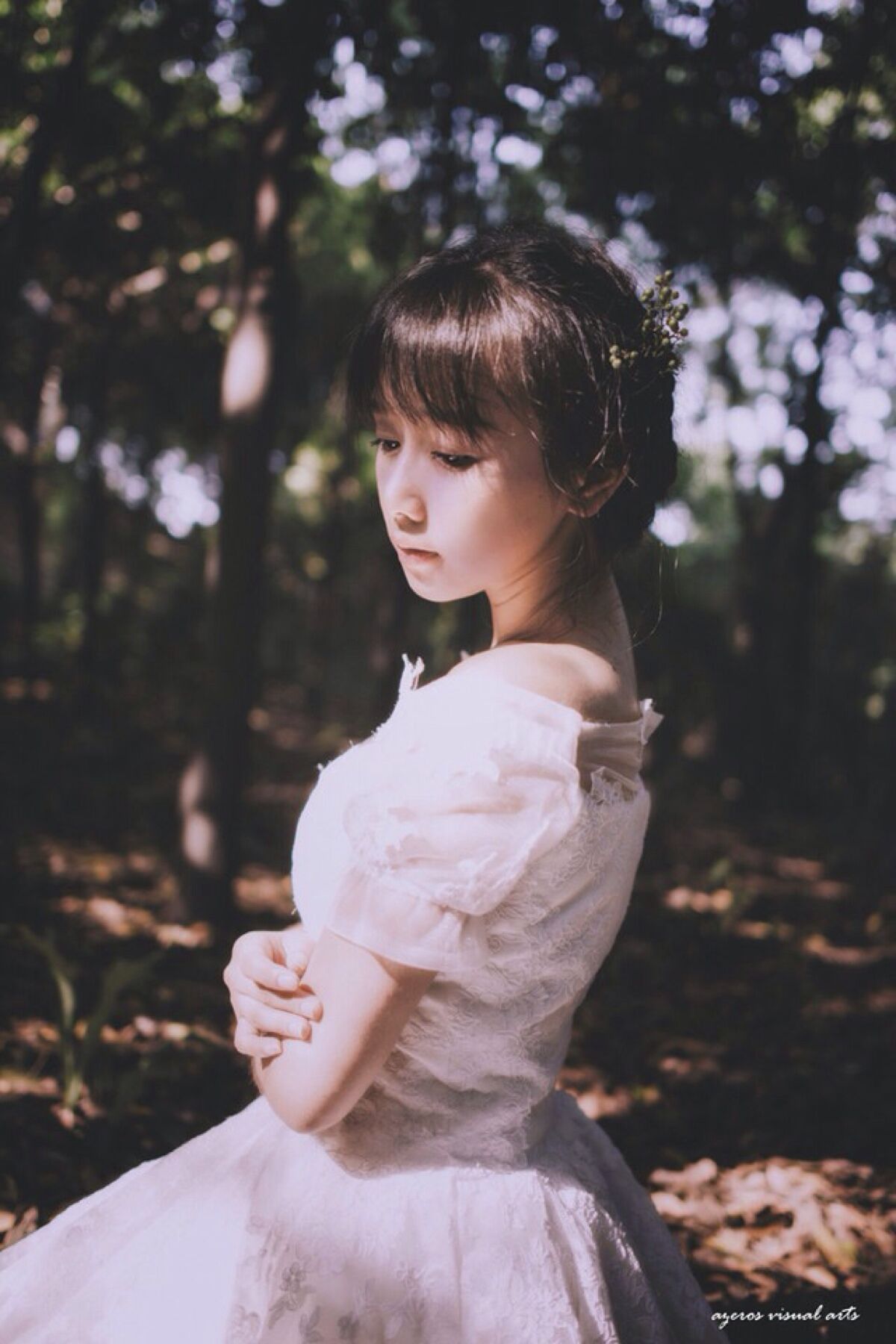 苦笑,笑到流泪;微笑,笑到无助;傻笑,笑到麻木.