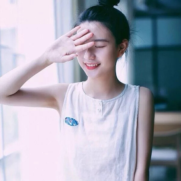 女生清纯头像