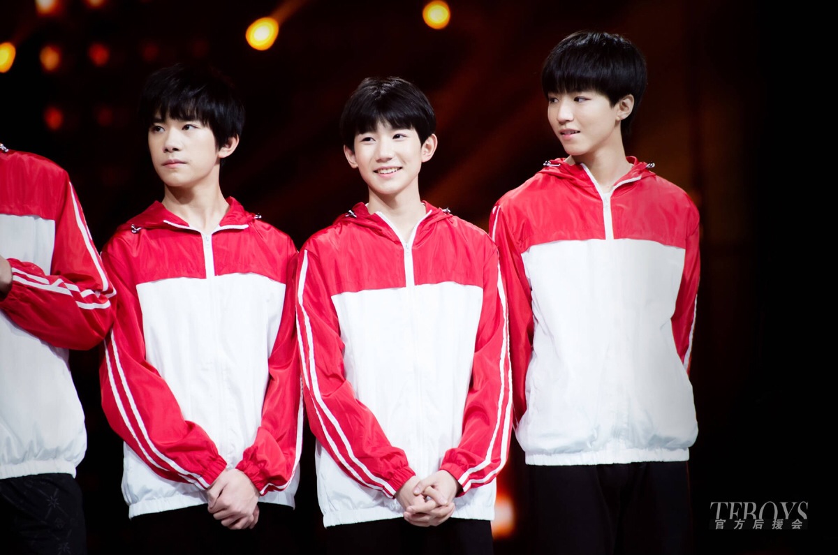 王俊凯#易烊千玺#王源#tfboys 三人同行61湖南跨年 高清