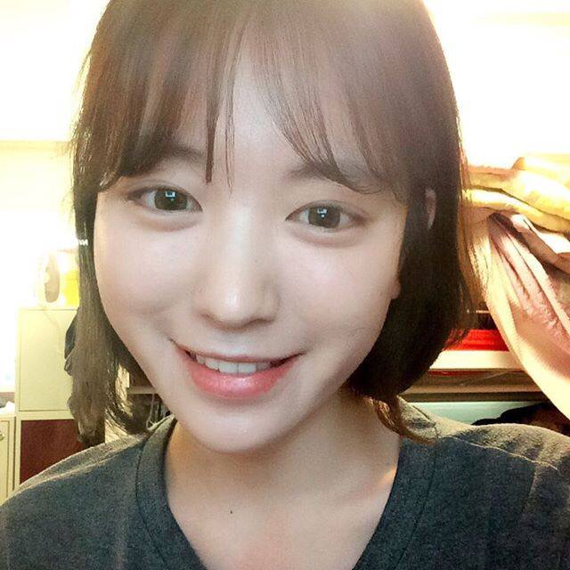 淤牙分享#头像 女头 女生头像 高清女头 高清头像