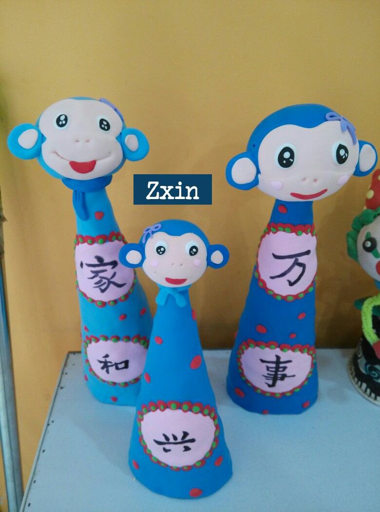 好长时间没做过手工了,今年元宵节的作品,每回做东西都缺颜色.