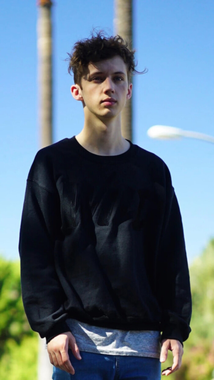 troye sivan