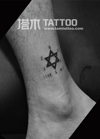女孩脚踝六芒星纹身图案