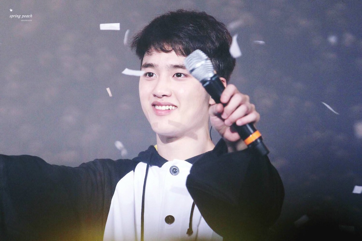 exo 都暻秀 d.o. cr.logo