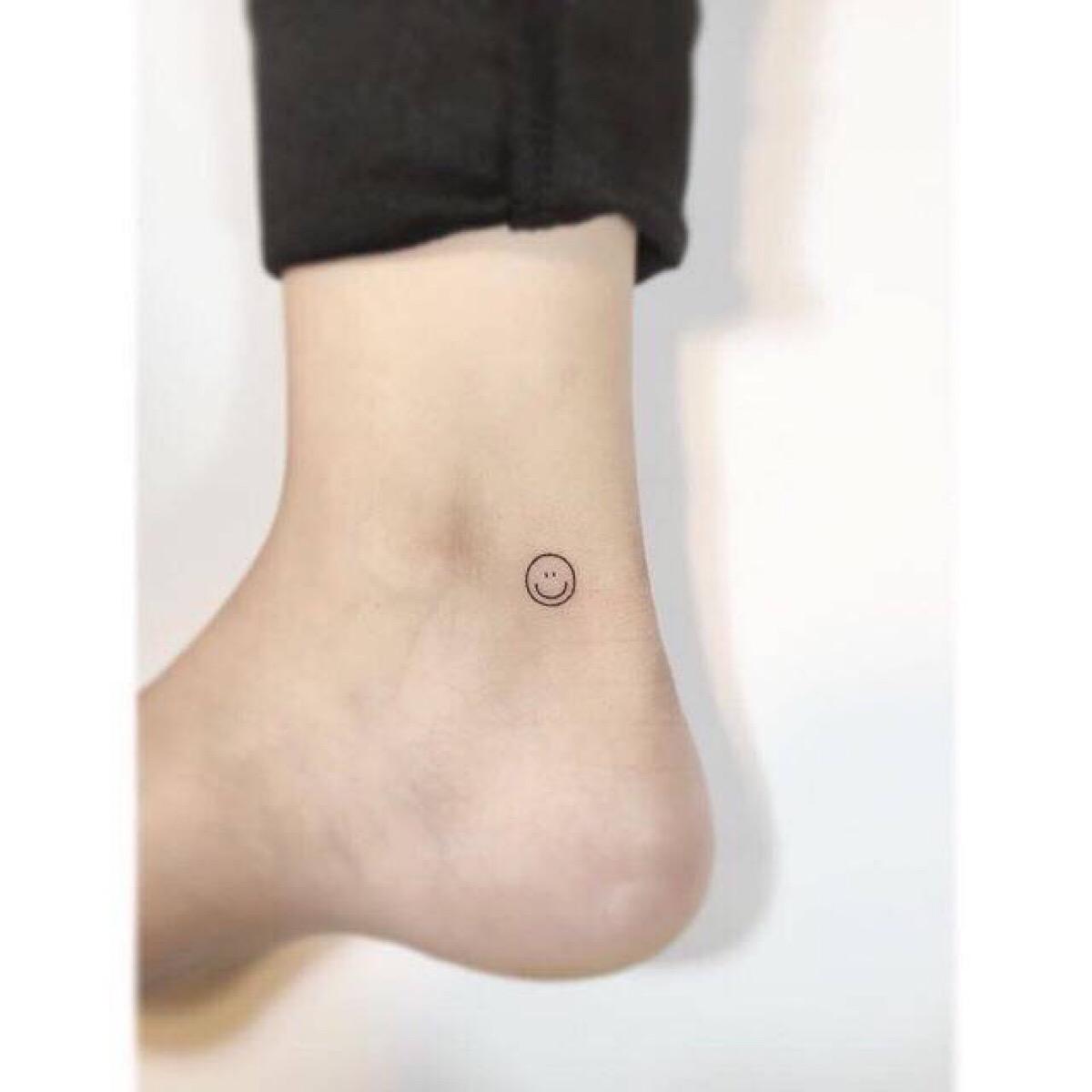 适合女生的小纹身图案*
