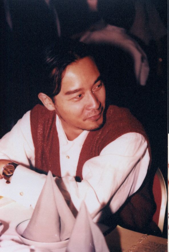 1993年9月2日张国荣参加《白发魔女传》庆功宴.