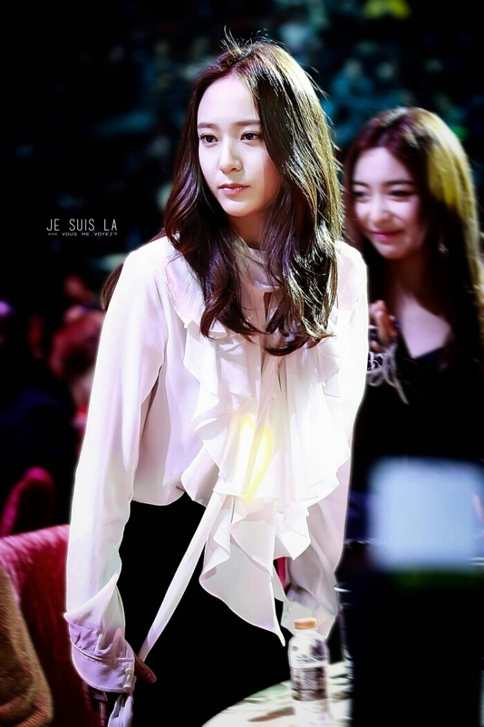 郑秀晶 郑秀晶 郑秀晶  br />f(x) 宋茜 郑秀晶 刘逸云 朴善怜 luna