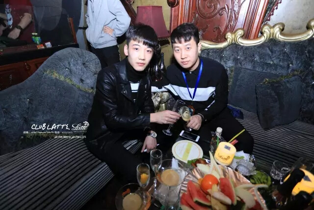 哈尔滨拿铁酒吧