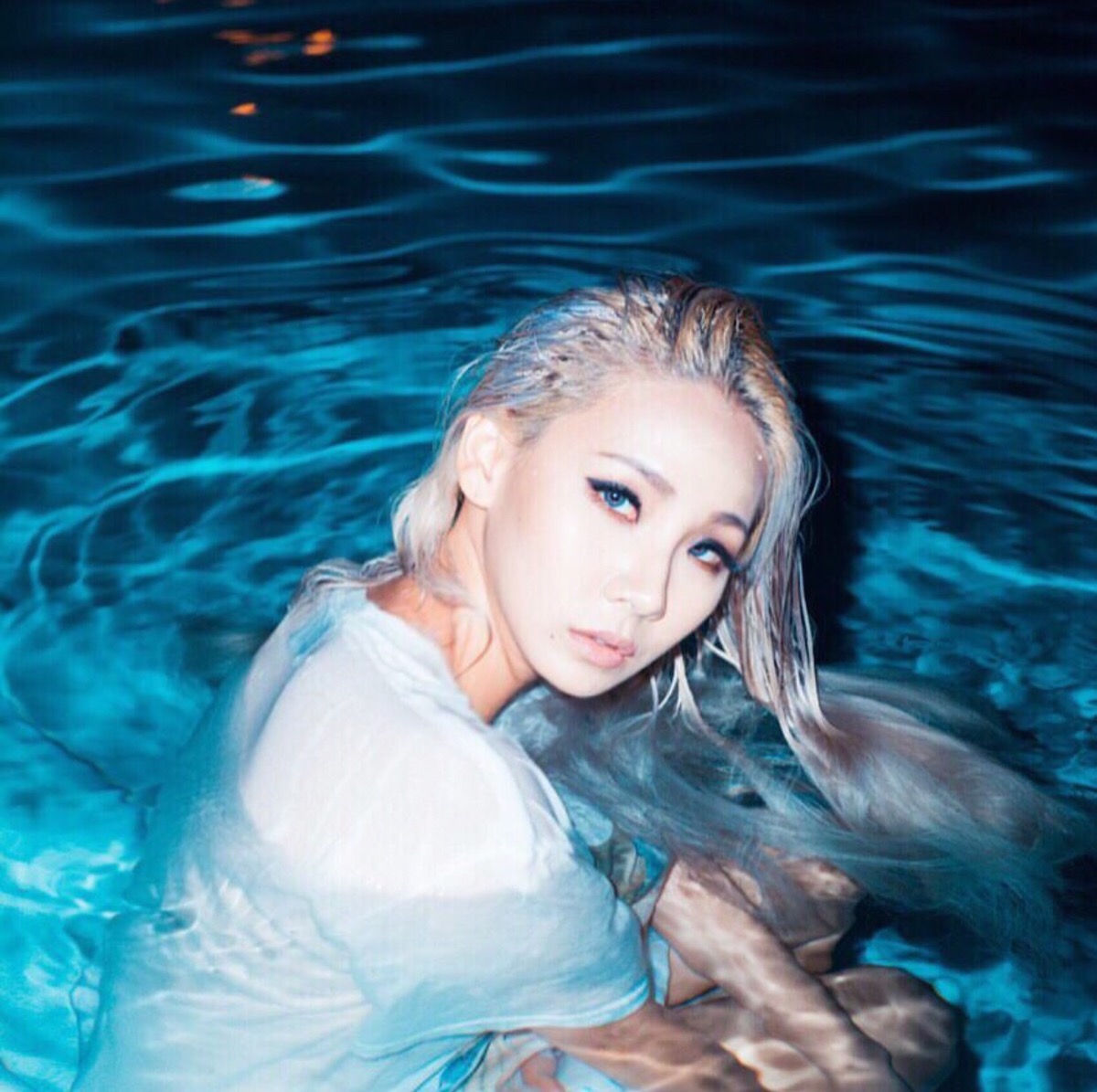 李彩琳 cl 2ne1