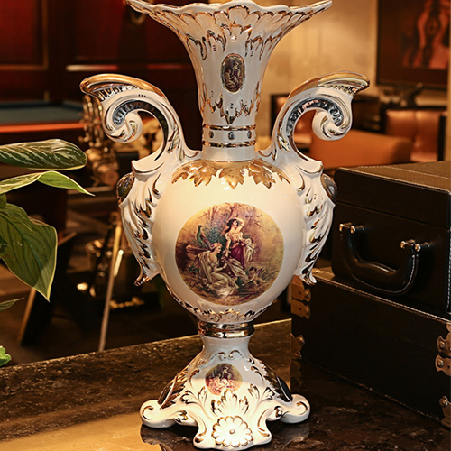 欧式陶瓷花瓶,结婚礼物乔迁礼品,精致的鎏金线条描金,展现花瓶的高贵