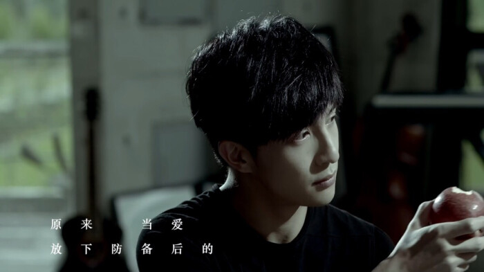 演员mv 薛之谦 几乎是一秒一暂停的,把所有-堆糖,美好生活研究所