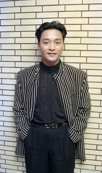 好帅,好可爱,大爱男神张国荣 男神,女神头像一天一天不定更╮(╯_╰)