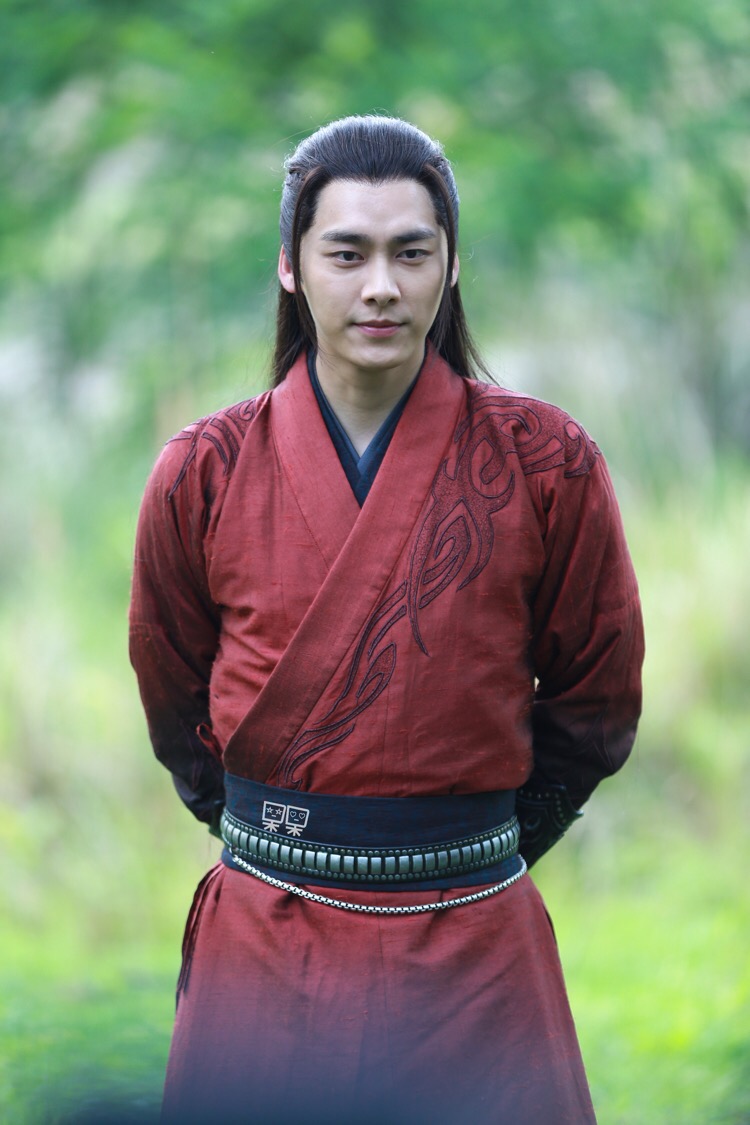 2016年4月23日 13:06   关注  李易峰 明星 古装 电视剧 评论 收藏