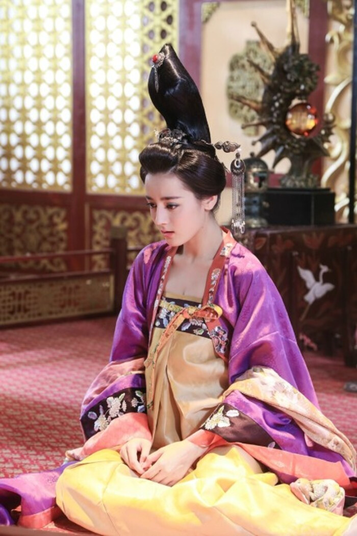 迪丽热巴 古装 美人制造 唐朝齐胸襦裙