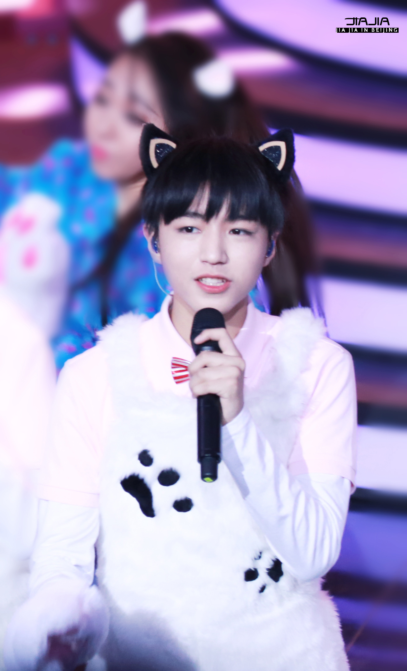 王俊凯#tfboys王俊凯##tfboys#160224 王牌对王牌录制cr:镓镓in本京