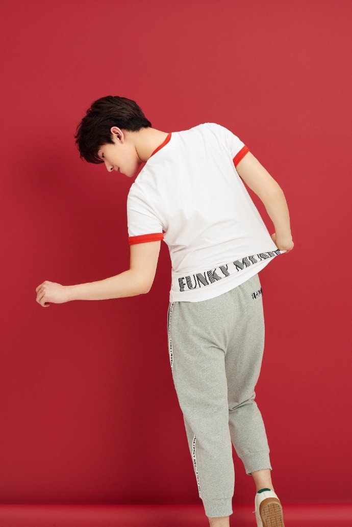 杨洋 森马