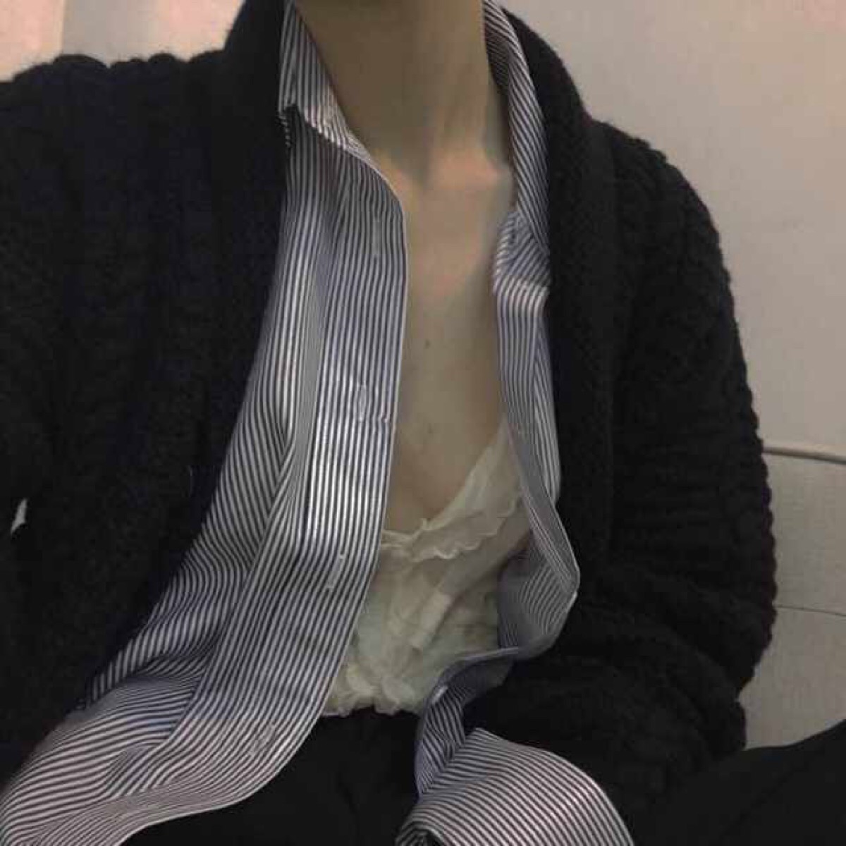 局部头像.iu