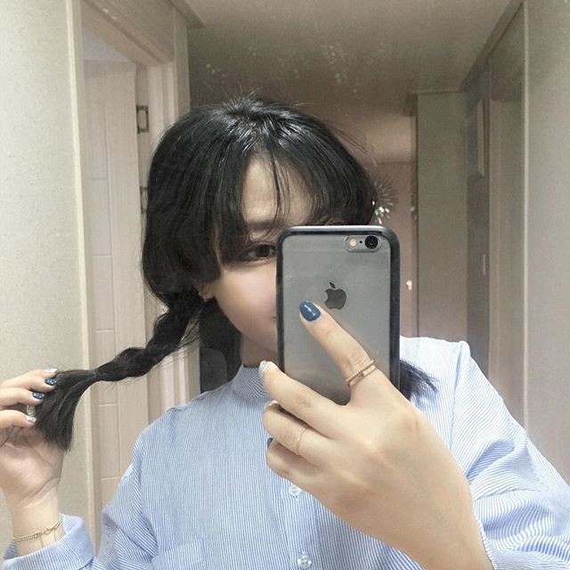 * **女头 韩头 个性 精选 闺蜜头 阳光 意境 微笑 日系 动漫 欧美