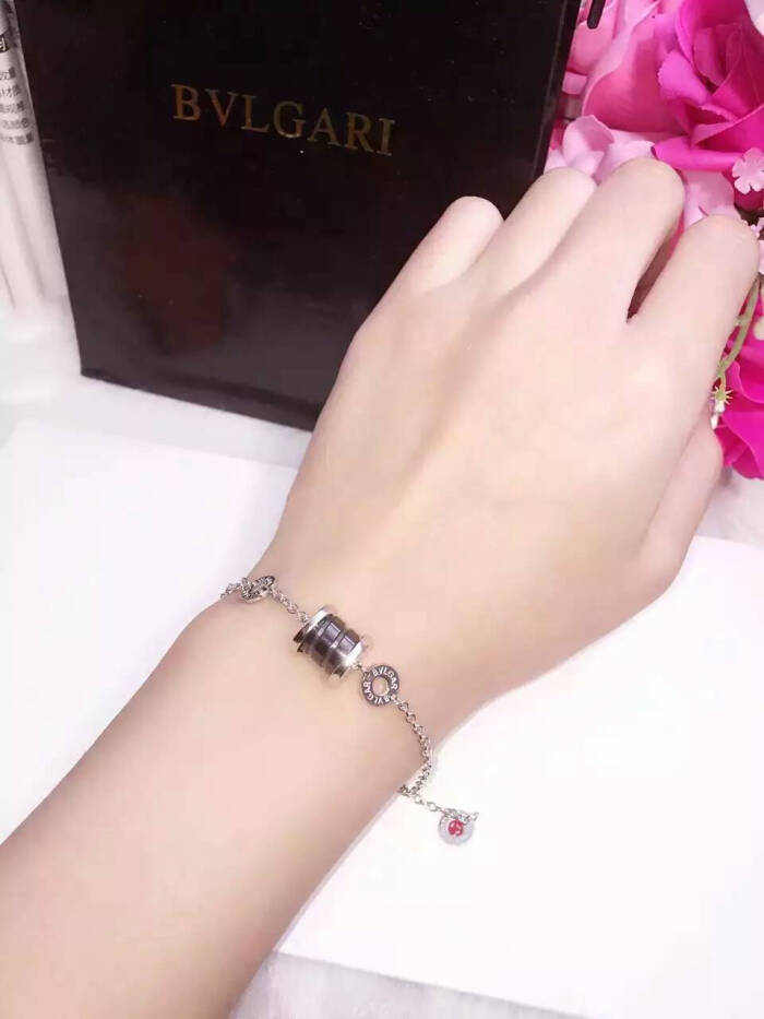 s925纯银宝格丽小红人黑陶瓷手链 链子有原版小红人logo 圆弧版 陶瓷