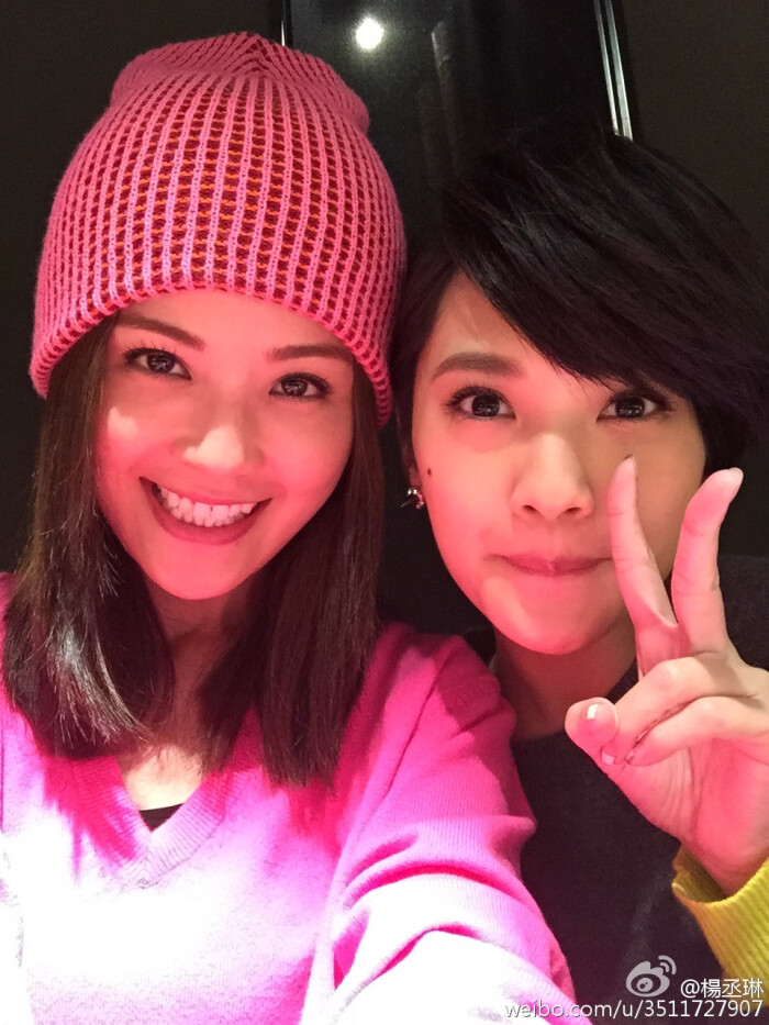 twins 钟欣潼 蔡卓妍