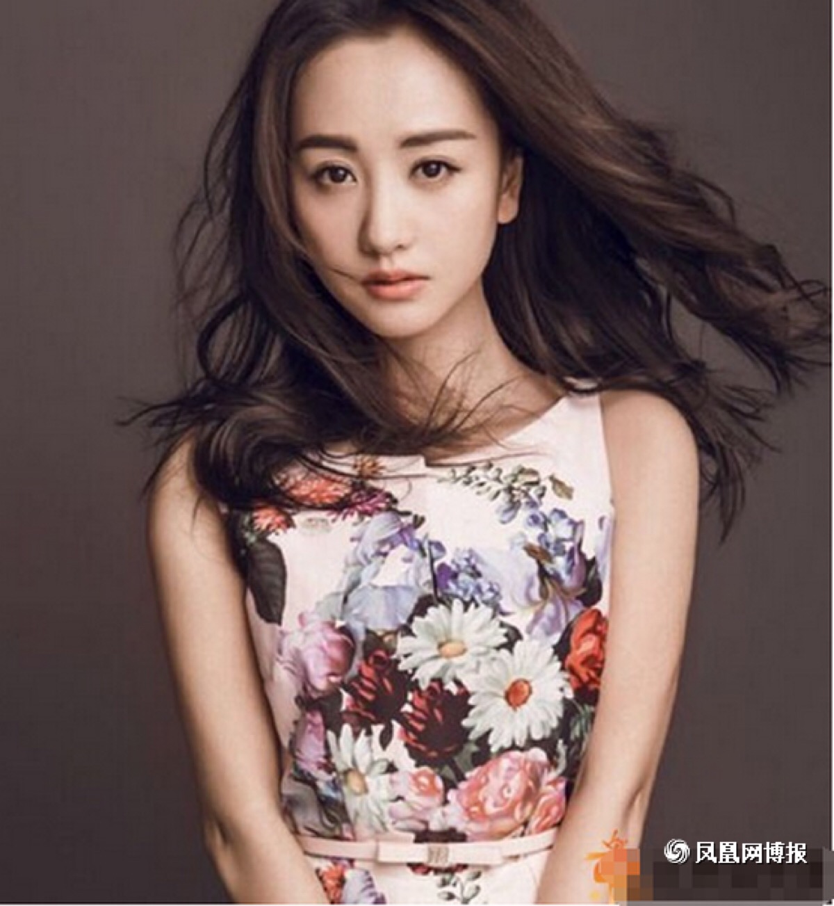 杨蓉