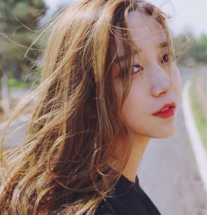 你长得那么美还愿关注我女头像 欧美 清新 美图 森女 收藏 人像 摄影