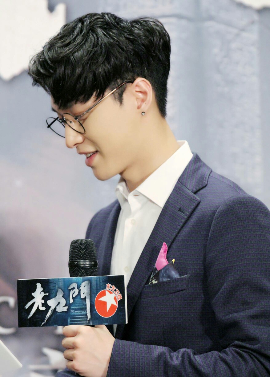 张艺兴160614 东方卫视老九门发布会 好好看qaq