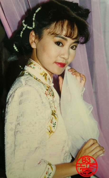 刘雪华 