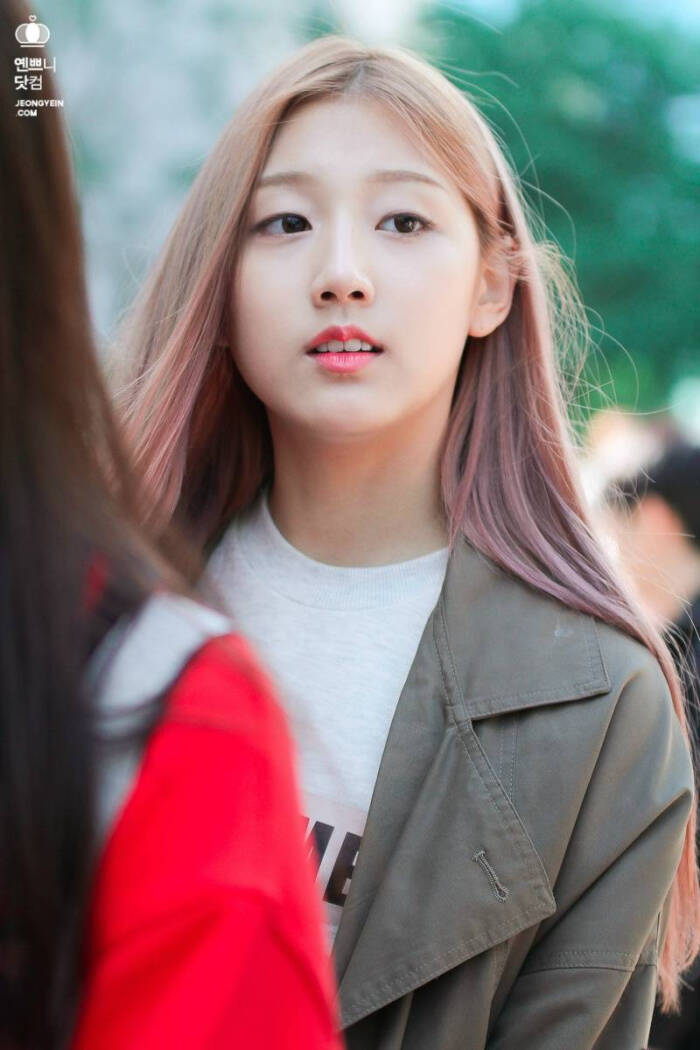 lovelyz 郑艺仁